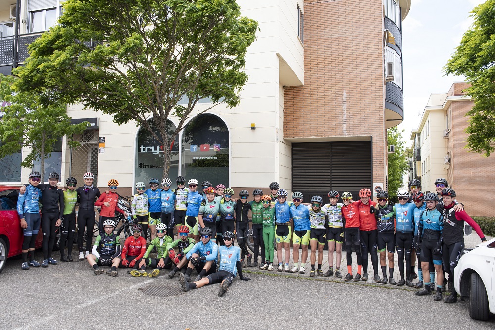 La escuela Try It participa en las Jornadas de Tecnificación de la Federación Extremeña de Ciclismo